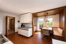 K�che PROVISIONSFREI - Wohnen mit Weitblick - modernisierte
5-Zimmer-Wohnung mit Stellplatz, viel Platz und Perspektive