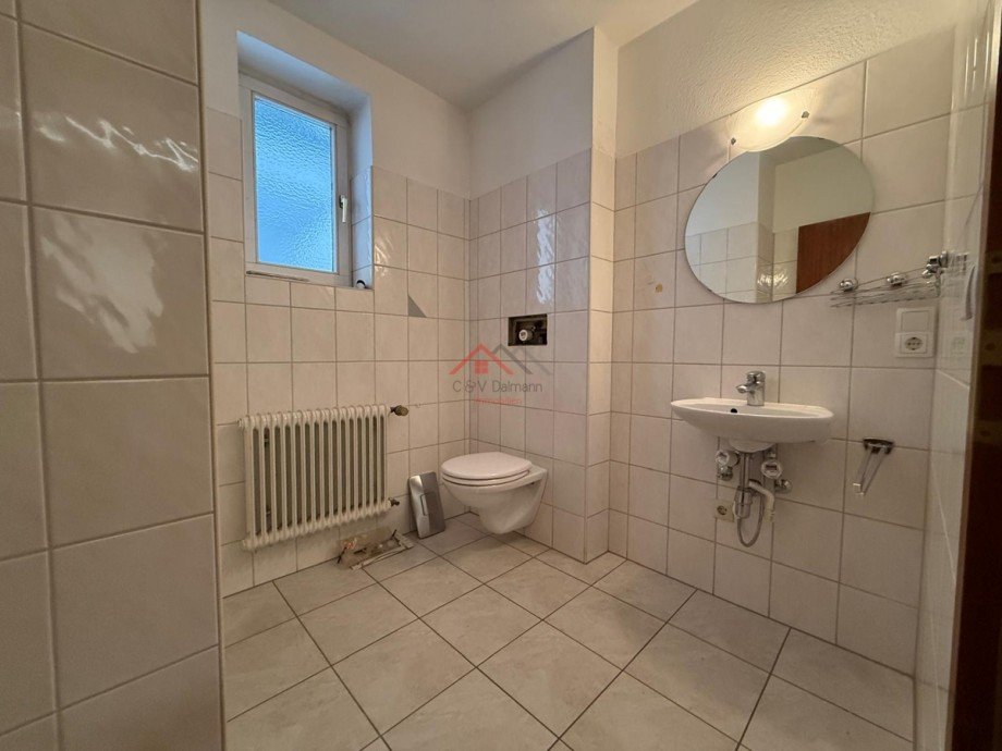 WC-Damen Einzelhandelsladen Tuttlingen