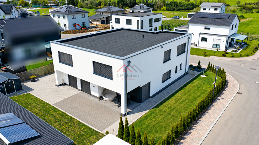 S�dwest Ansicht Einfamilienhaus Wellendingen