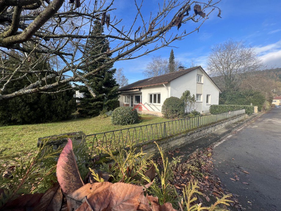 S�dost Seite Blick zur Gasse Einfamilienhaus Tuttlingen