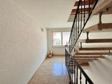 Treppenhaus 4-Zimmer-Wohnung im 2. Obergeschoss mit ca. 111 m�, Balkon & Hofblick in Tuttlingen-M�hringen