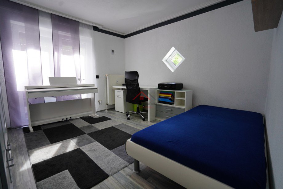 Jugendzimmer Erdgeschosswohnung Immendingen
