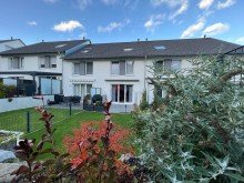 Gartenansicht Exquisites und neuwertiges Reihenhaus mit 
hochwertiger-Ausstattung - Garage + Stellplatz
