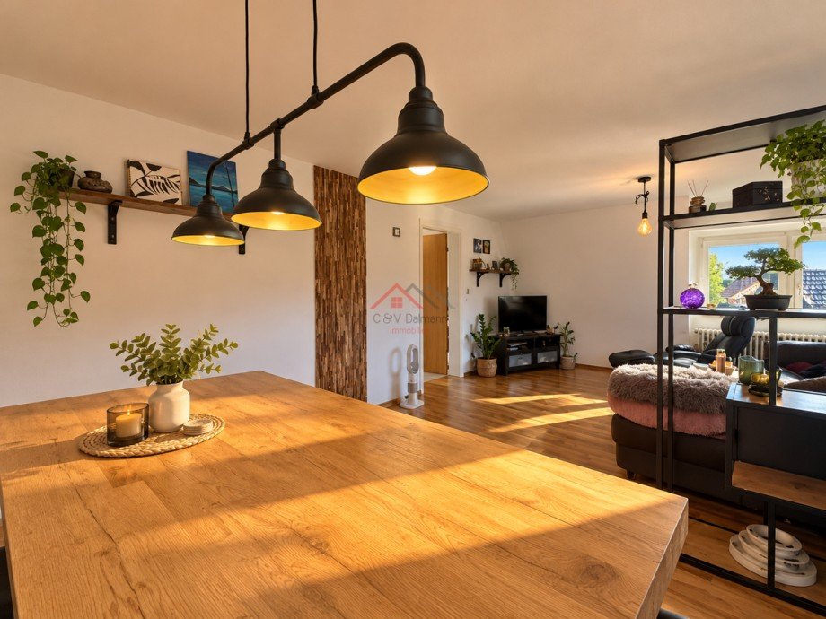Wohn-Essbereich OG Zweifamilienhaus Gosheim