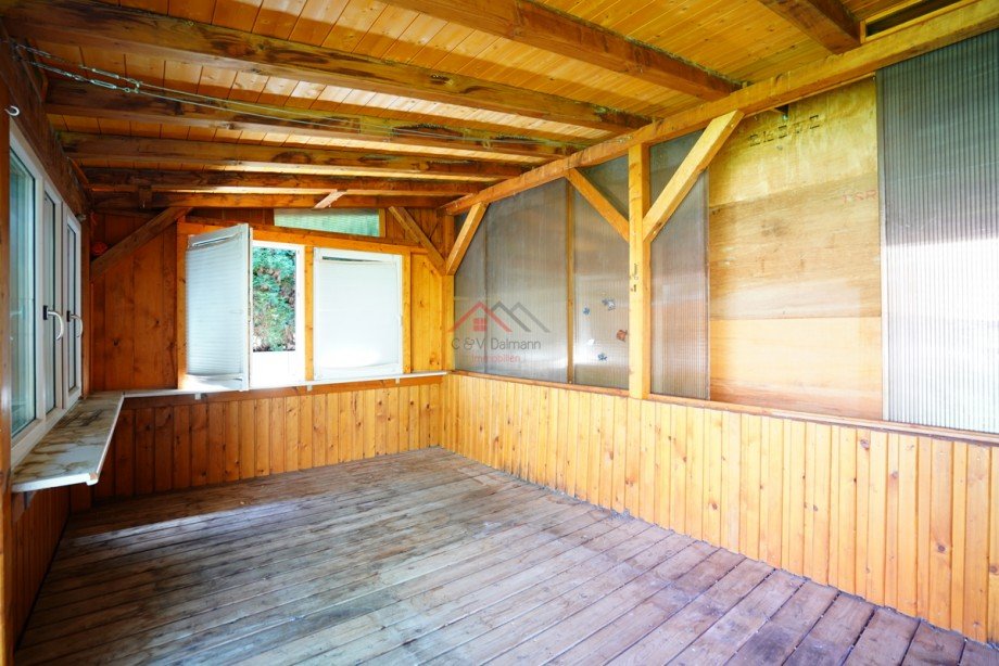 Im Sommerhaus Eingang Doppelhaush�lfte Talheim