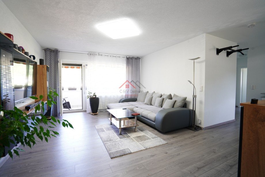Wohnzimmeransicht Etagenwohnung Wurmlingen