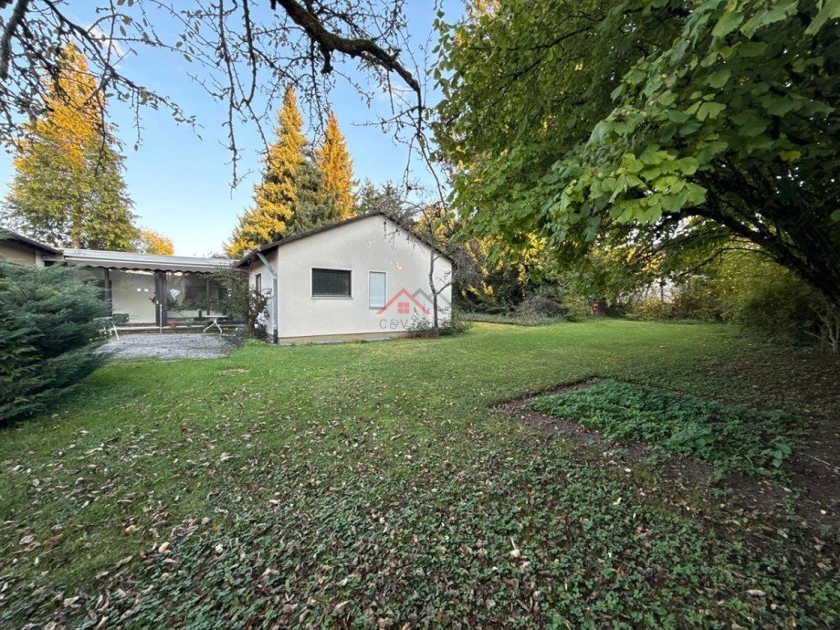 Grundst�ck S�den Bungalow Tuttlingen