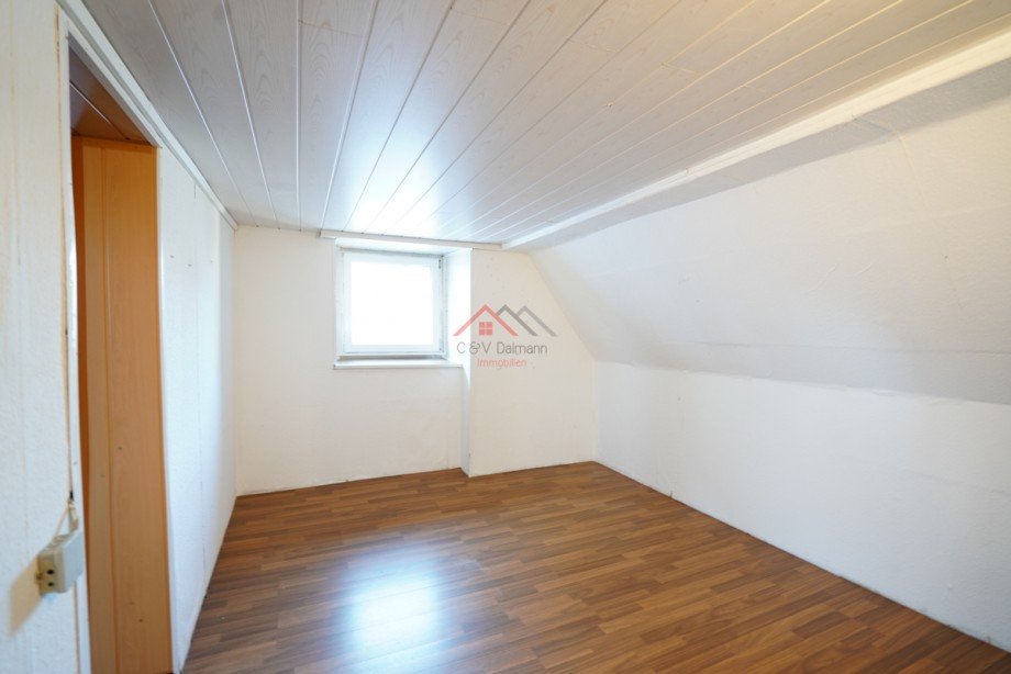 Kinderzimmer 1. OG Einfamilienhaus Aldingen / Aixheim