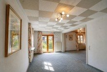 Wohnzimmer Charmante Doppelhaush�lfte mit traumhaftem Garten, massivem Gartenhaus und vielseitigen Nutzungsm�glichkeiten