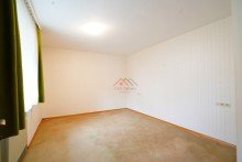 Schlafzimmer Handwerker aufgepasst! Gro�e Doppelhaush�lfte mit weiterem Ausbaupotential in M�hlhausen-Ehingen