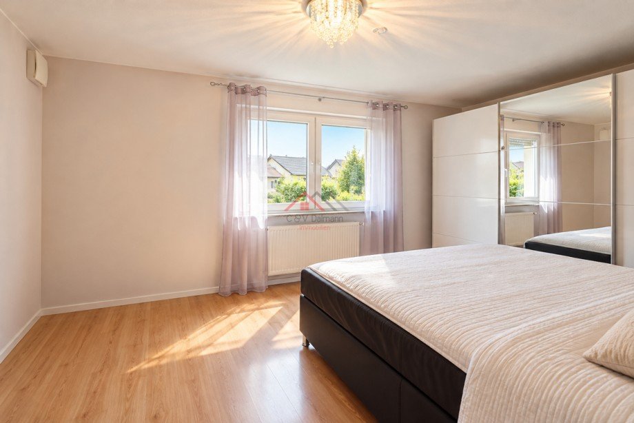 Kinderzimmer 2 EG Zweifamilienhaus Gosheim