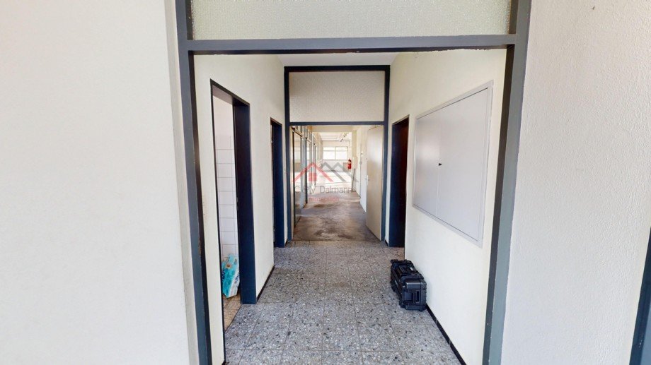 Eingang Halle 1 EG Halle Tuttlingen