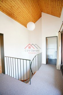 Flur Gro�e 4,5-Zimmer Wohnung mit zwei Balkonen in gr�ner und bevorzugter Wohnlage von Trossingen!