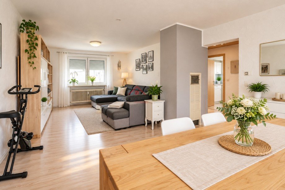 Wohnzimmer EG Zweifamilienhaus Gosheim