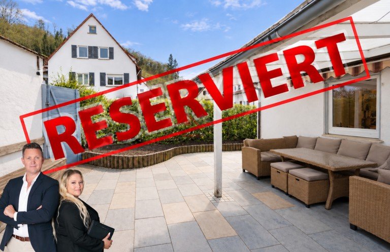 Reserviert Tuttlingen / Nendingen Doppelhaush�lfte Charmante Doppelhaush�lfte mit Garage und Garten in Tuttlingen- Nendingen!