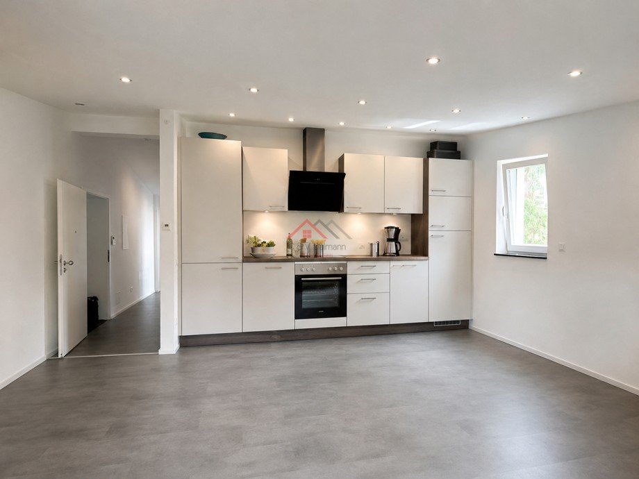 Wohnzimmeransicht - K�chenzeile - NEU (K�chenzeile Visualisiert) Etagenwohnung Tuttlingen