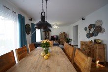 Wohnzimmer mit Essbereich Familiengl�ck in renommierter Lage! Neuwertiges und freistehendes Einfamilienhaus in Tuttlingen!
