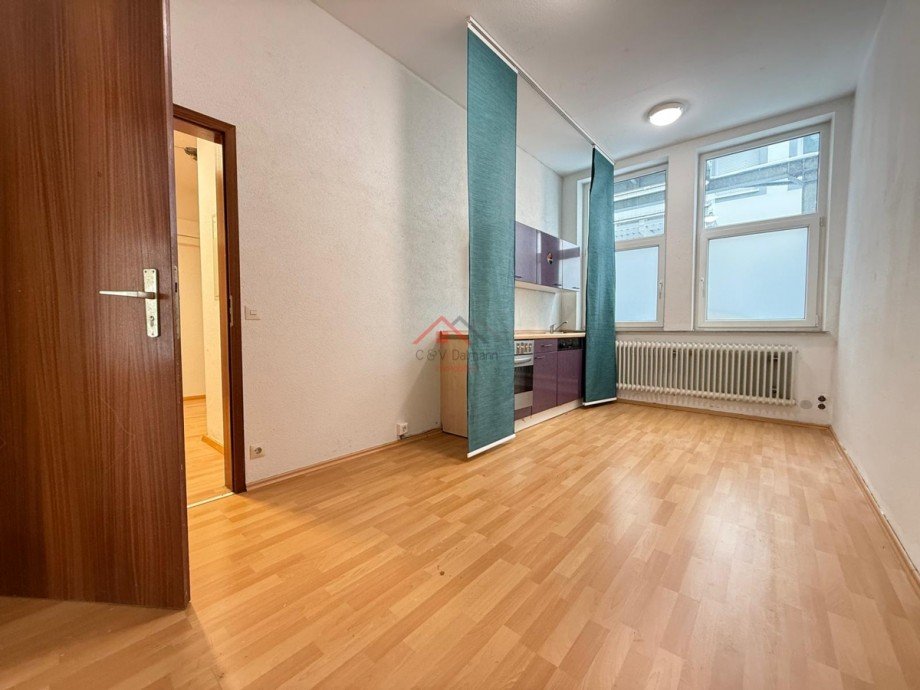 Teek�che f�r Mitarbeiter Einzelhandelsladen Tuttlingen