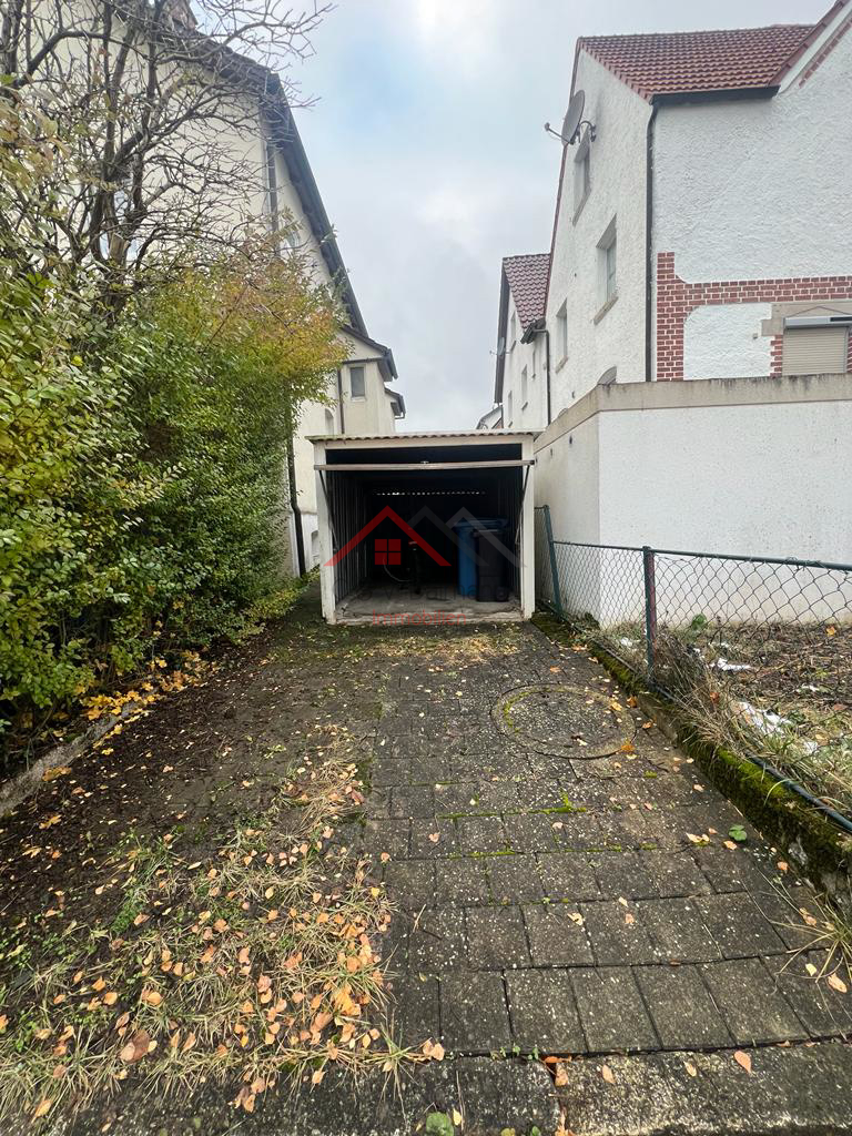 Garage Doppelhaush�lfte Trossingen