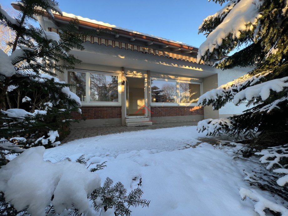 S�dseite Terrasse mit Abendsonne Einfamilienhaus Tuttlingen