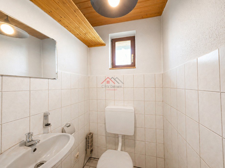 Sommerhaus WC Doppelhaush�lfte Talheim