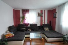 Wohnzimmer. Freistehendes und gem�tliches Einfamilienhaus auf gro�em Grundst�ck!