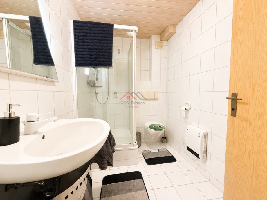 Badezimmer1 Doppelhaush�lfte Tuttlingen / M�hringen