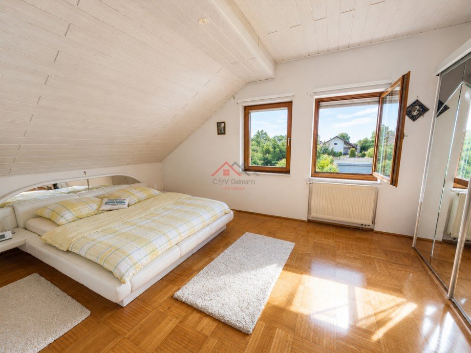 Schlafzimmer Doppelhaush�lfte Spaichingen