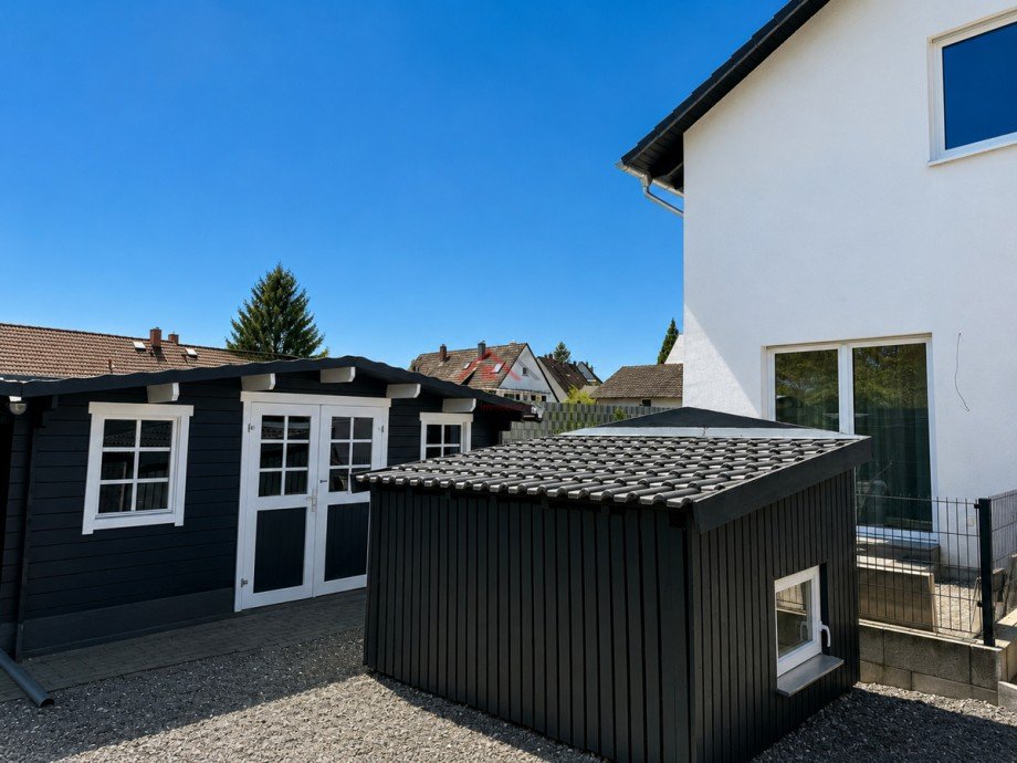 Gartenhaus und Hundehaus Einfamilienhaus Geisingen