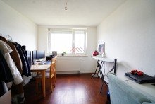 Kinderzimmer oder Home Office EG  Zwei Wohneinheiten - ideal f�r Familie oder Wohnen & Arbeiten mit gro�er und sonniger S�dterrasse 