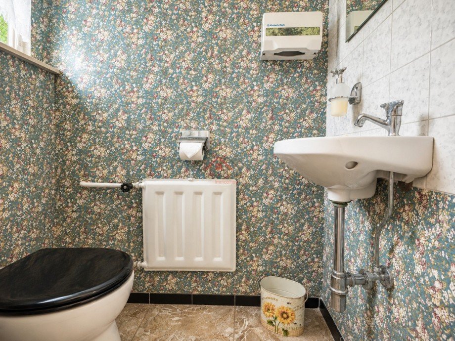 WC Praxis Einfamilienhaus Wurmlingen