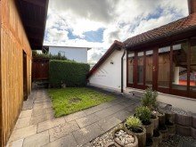Au�ensicht Zuhause mit Zukunft - gro�z�giges Zweifamilienhaus mit Einliegerwohnung