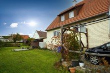 Au�enansicht Freistehendes und gem�tliches Einfamilienhaus auf gro�em Grundst�ck!
