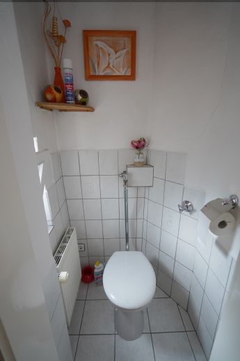 G�ste-WC Erdgeschoss.jpg Mehrfamilienhaus Tuttlingen