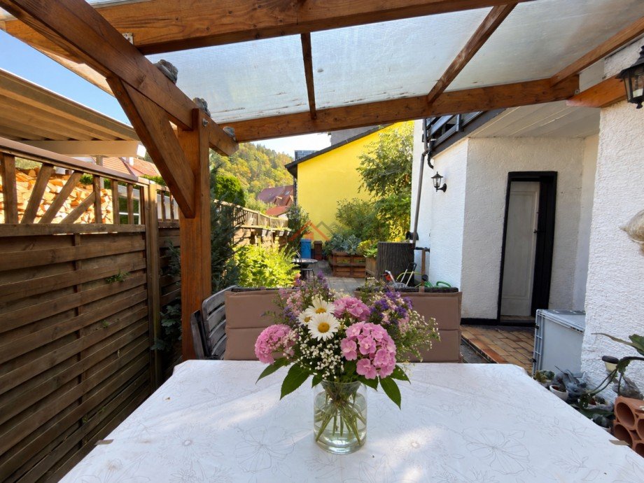 Terrasse im Garten Doppelhaush�lfte Tuttlingen / M�hringen