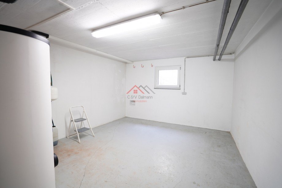 Heizungsraum mit viel Abstellfl�che Doppelhaush�lfte Tuttlingen