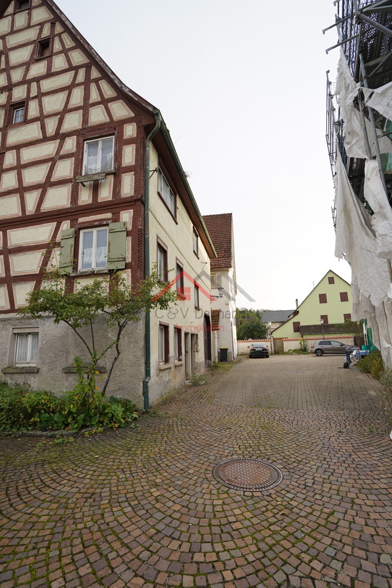 Einfahrt Doppelhaush�lfte Fridingen an der Donau
