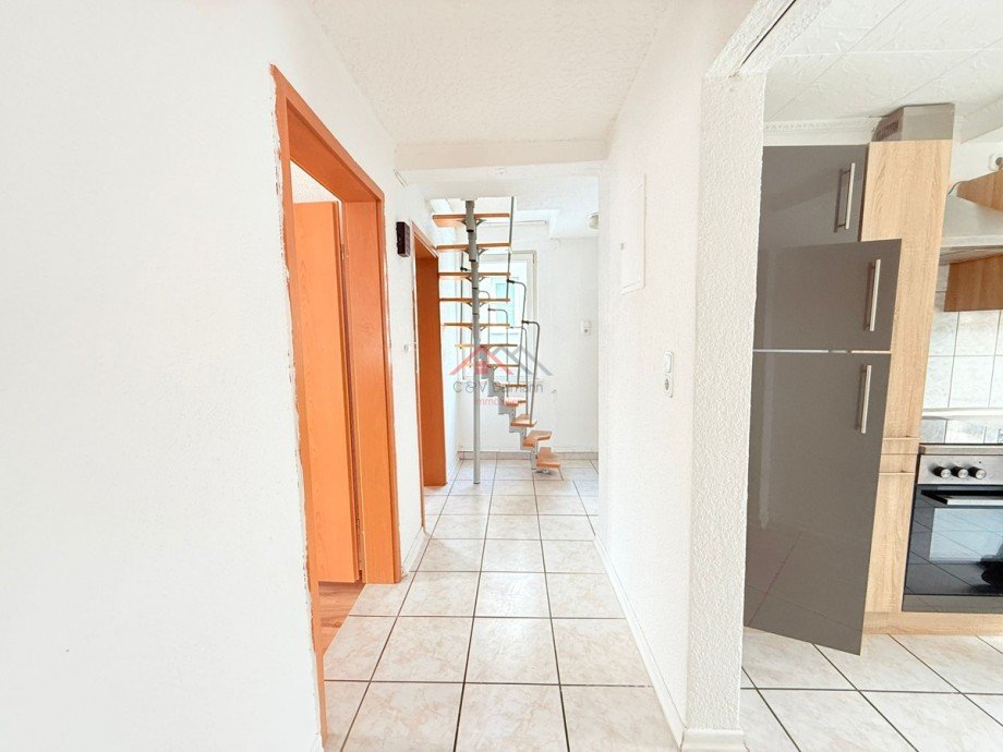 Flur Wohnung DG Mehrfamilienhaus Tuttlingen