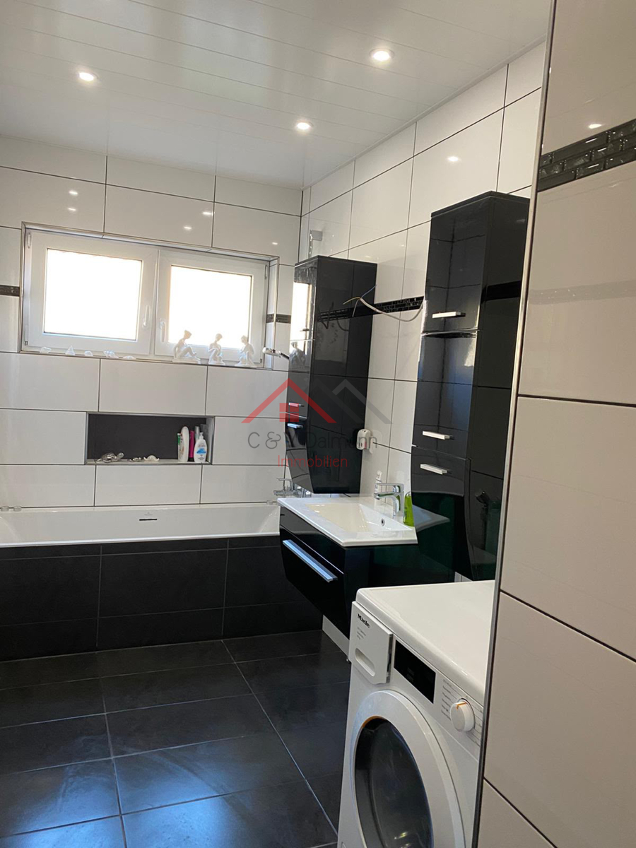Badezimmer Erdgeschosswohnung Tuttlingen