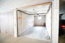 Einzelgarage abschlie�bar Elektrisch in der Tiefgarage Gro�e 4,5-Zimmer Wohnung mit zwei Balkonen in gr�ner und bevorzugter Wohnlage von Trossingen!