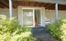 Eingangsbereich Gro�z�giges und freistehendes Einfamilienhaus mit wundersch�nem und unverbaubarem Talblick!