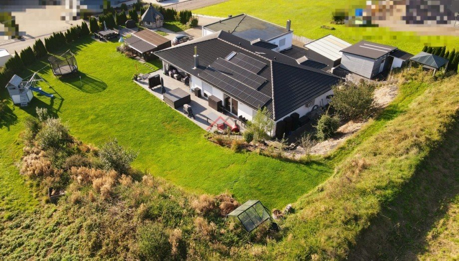 Garten Seite PV Bungalow Seitingen-Oberflacht