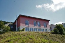 Au�enansicht3 Gro�z�giges und freistehendes Einfamilienhaus mit wundersch�nem und unverbaubarem Talblick!