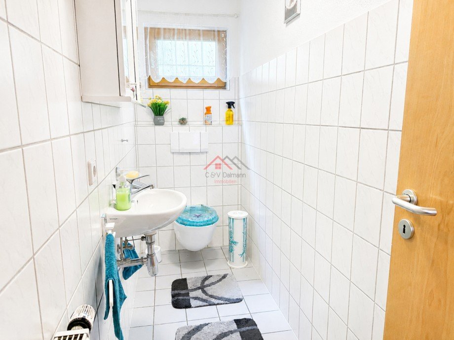 G�ste WC UG Doppelhaush�lfte Spaichingen