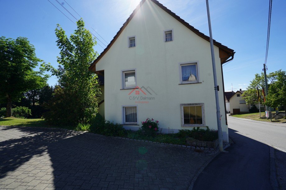 Westansicht Geb�ude Doppelhaush�lfte Neuhausen ob Eck / Oberschwandorf