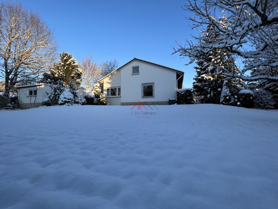 Westseite mit sch�ner Winterlandschaft Einfamilienhaus Tuttlingen