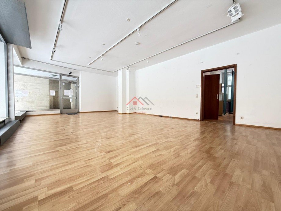 Pr�sentationsraum Einzelhandelsladen Tuttlingen