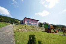 Au�enansicht4 Gro�z�giges und freistehendes Einfamilienhaus mit wundersch�nem und unverbaubarem Talblick!