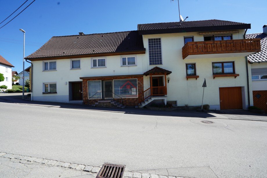 Ansicht Geb�ude Doppelhaush�lfte Neuhausen ob Eck / Oberschwandorf