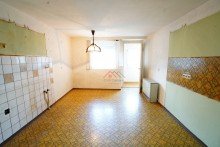 K�che Handwerker aufgepasst! Gro�e Doppelhaush�lfte mit weiterem Ausbaupotential in M�hlhausen-Ehingen